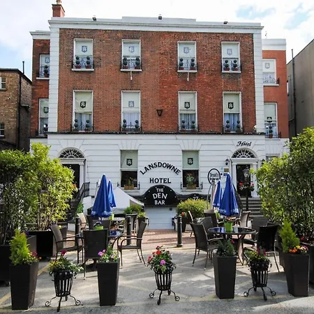 Отель The Lansdowne