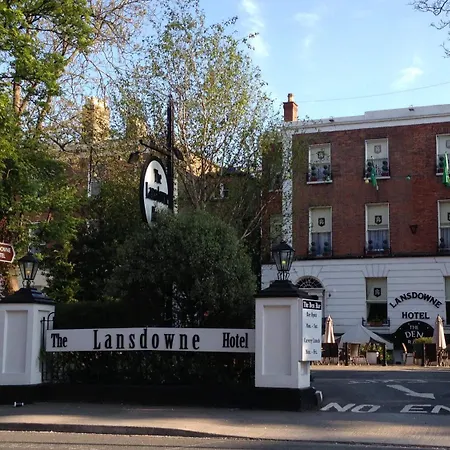 Отель The Lansdowne 3*