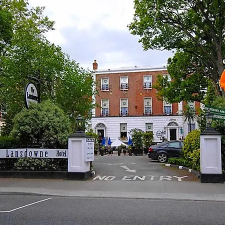 The Lansdowne 3*