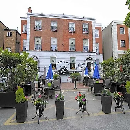 Отель The Lansdowne 3*