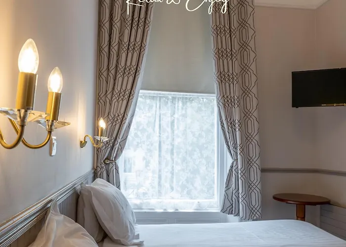 The Lansdowne Otel 3*